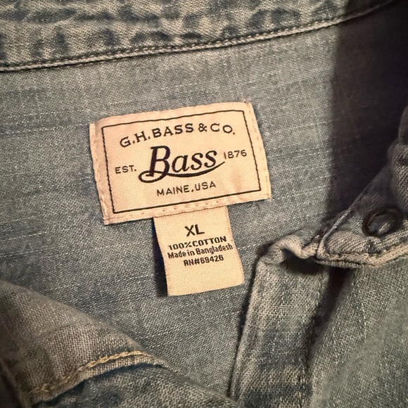 Womens Bass XL Denim Button-Up Shirt - Picture 2 of 3